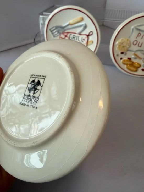 3 Pc MWW Market 4.5" Mini Plate Set Grill/ Pig/Go Out/Take Out -Farmhouse Picnic - Picture 8 of 16